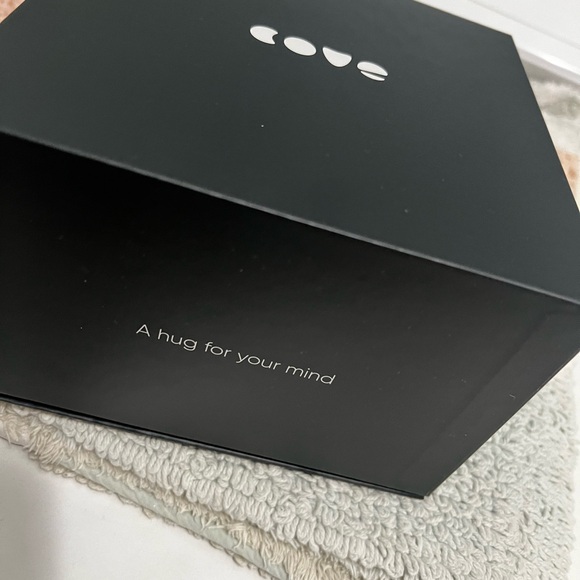 Cove Wearable device to Improve sleep and reduce stress. - Picture 7 of 9